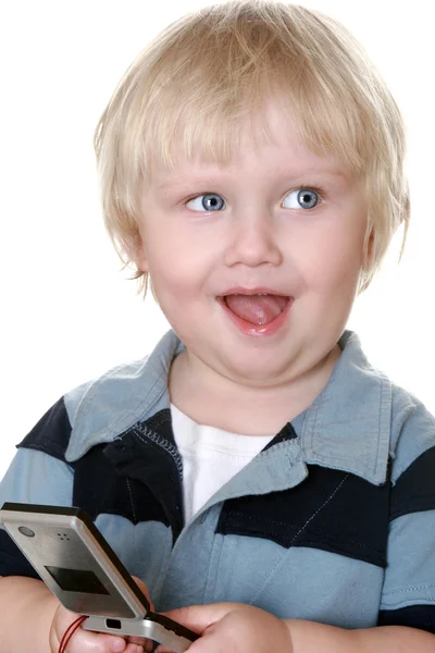Fiatal fiú mobiltelefont tartó — Stock Fotó