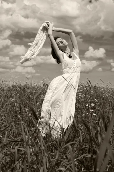 Mulher com lenço branco — Fotografia de Stock
