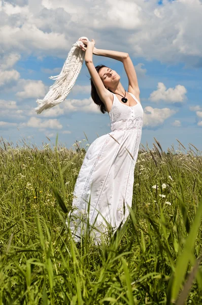 Mujer con pañuelo blanco —  Fotos de Stock