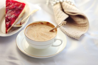 cappuccino ve peynirli kek