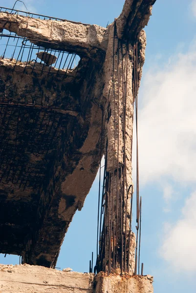 Vernietigd gebouw, puin. — Stockfoto