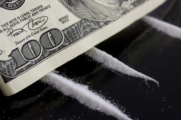 Drogen und Geld — Stockfoto