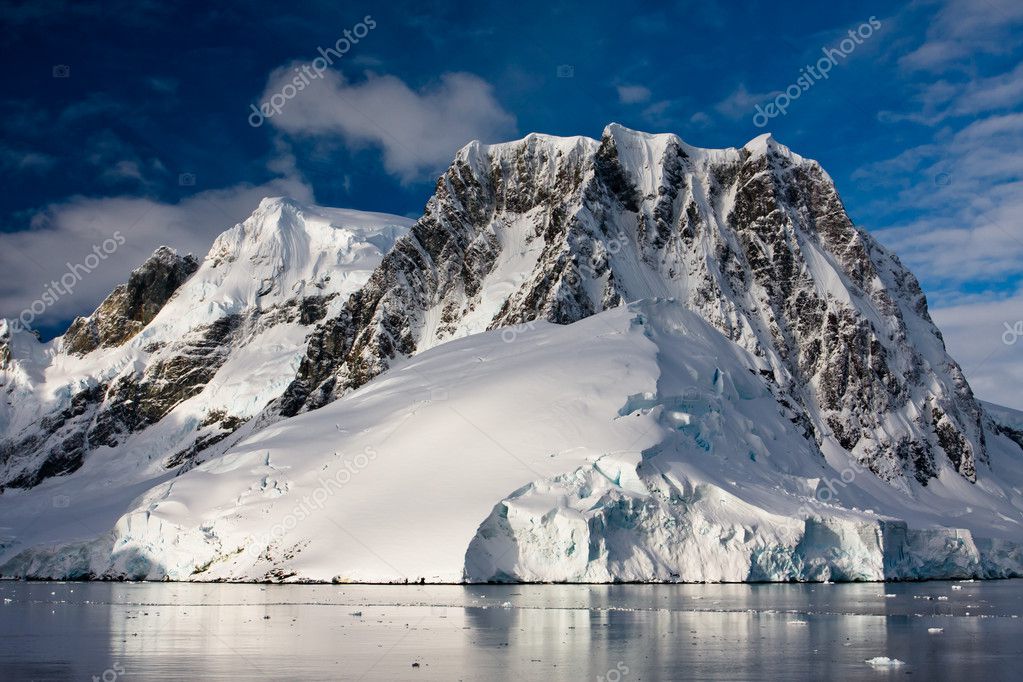 snow-capped mountains | 图库照片 08 volodymyr goinyk #3795589