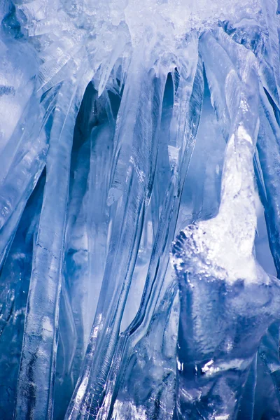 Mavi buz saçakları — Stok fotoğraf