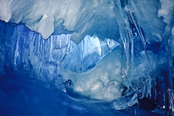 파란 얼음 동굴 — 스톡 사진