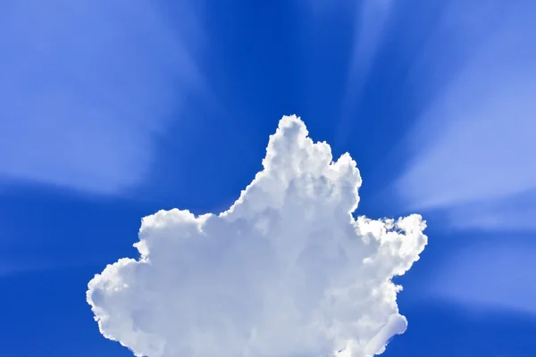 Clouds with rays — Stock Photo, Image