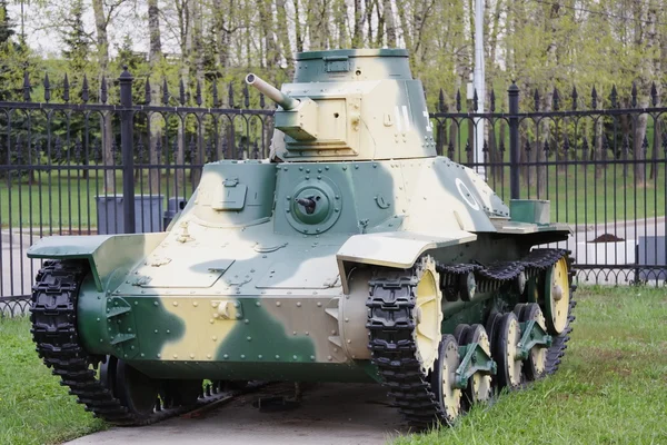 坦克纪念碑在军事技术的博物馆 — 图库照片