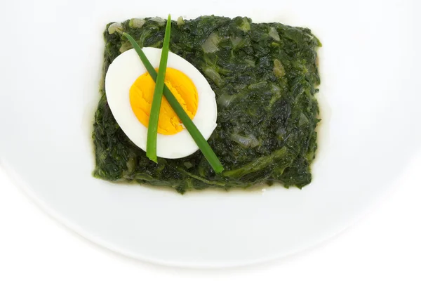 Sautierten Spinat und Ei — Stockfoto