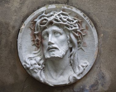 Sculpture of Jesus Christ in the face of thorny clipart