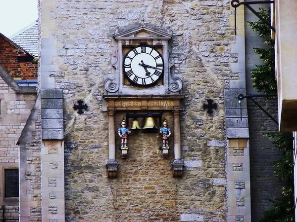 Oxford'dan Clockwork