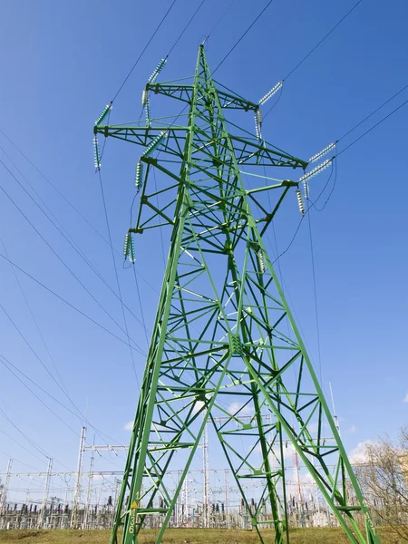 Single electricity tower — Stock Photo, Image