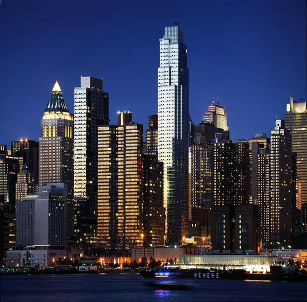 Naplemente - new York-i Manhattan, New yor után nagy alma — Stock Fotó