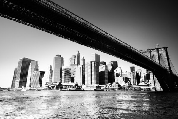 Brooklyn bridge - New York City - black and white High contrast photo