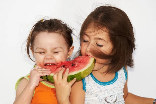 Girls eats watermelon — Stock Photo, Image