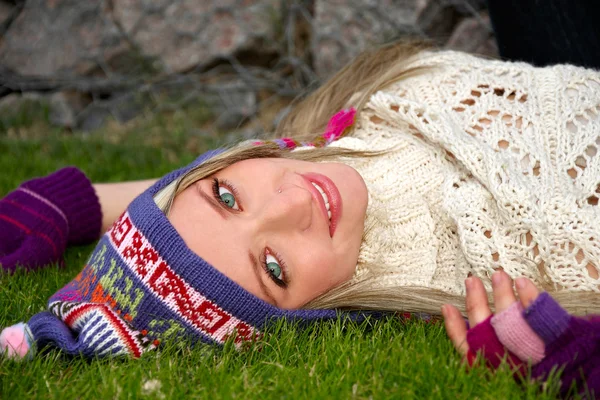 Beautiful girl in knitted hat — Stock Photo, Image