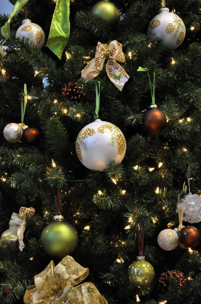 Christmas tree decoration with christma — Stock Photo, Image
