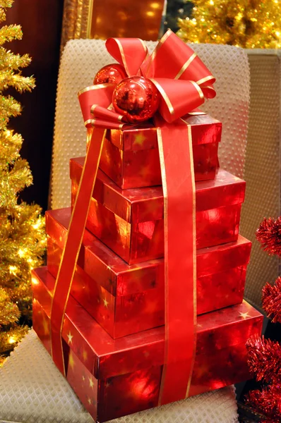 Χριστουγεννιάτικα κουτιά δώρων Royalty Free Φωτογραφίες Αρχείου
