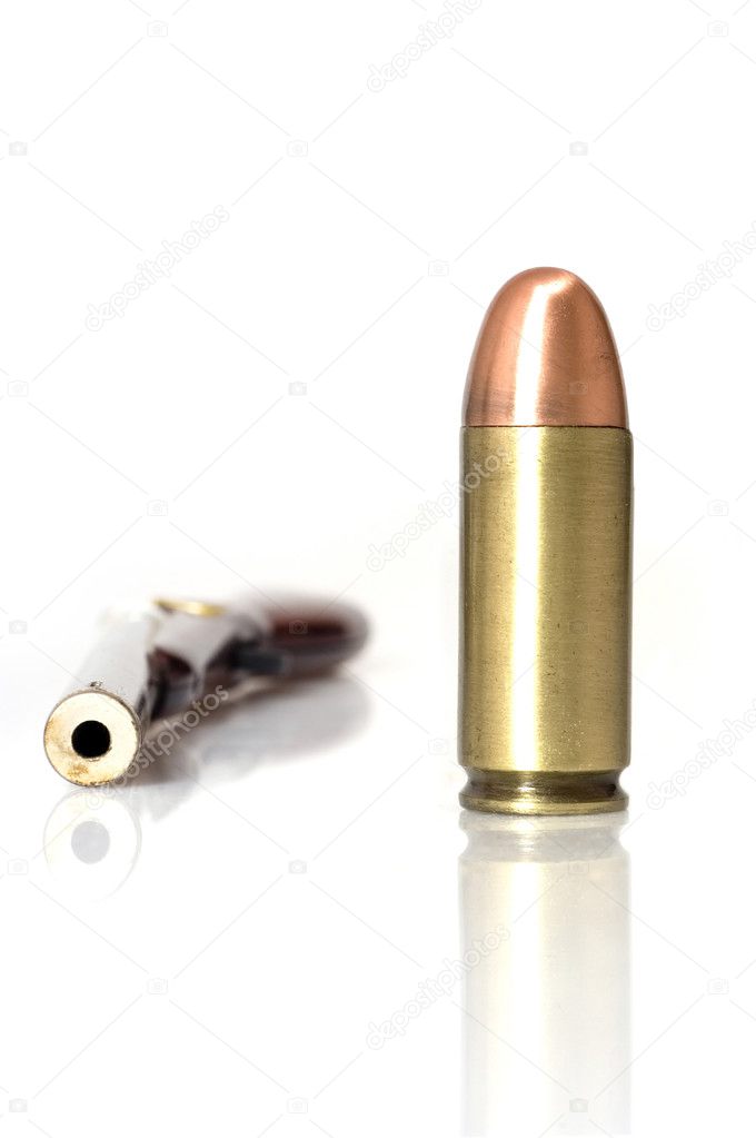Gun and bullet