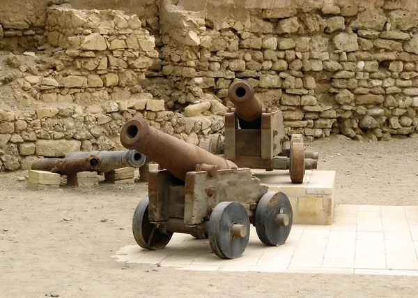 Vecchi cannoni a Quseir (Egitto ) — Foto Stock