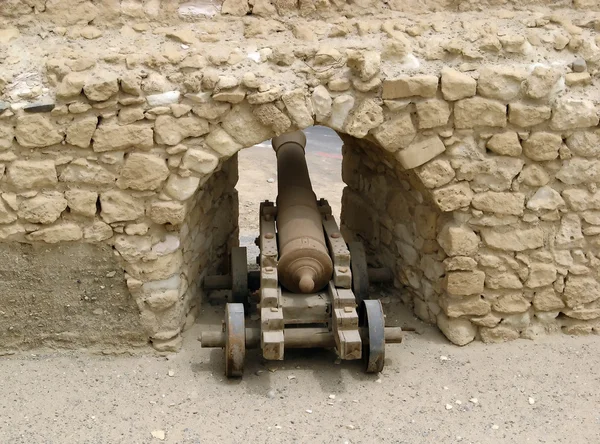 Gamla kanoner i Quseir (Egypten) — Stockfoto