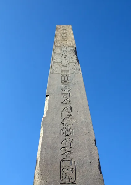 Needle in Karnak Temple — Stock Photo, Image