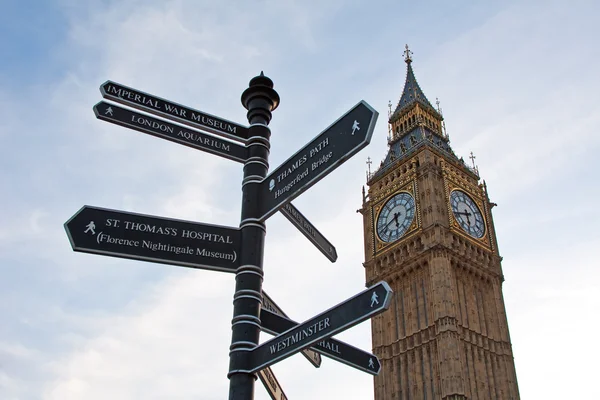 लंडन. बिग बेन घड्याळ टॉवर . — स्टॉक फोटो, इमेज