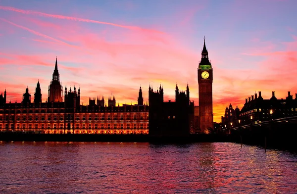 Londyn. Wieża zegarowa Big Bena. — Zdjęcie stockowe