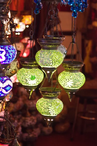 Традиционные турецкие лампы — стоковое фото