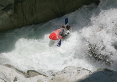 kanocu içinde bir whitewater