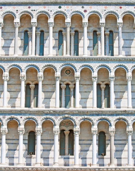 Middle Ages Duomo facade — Stock Photo, Image