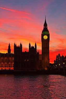 Londra. Big ben Saat Kulesi.