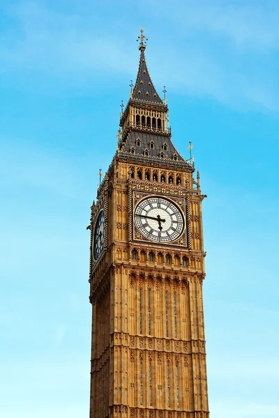 London. Big Ben clock tower. Stock Photo by ©swisshippo 250252368
