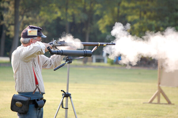 Курящий гун
