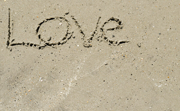 Love in the sand - Background