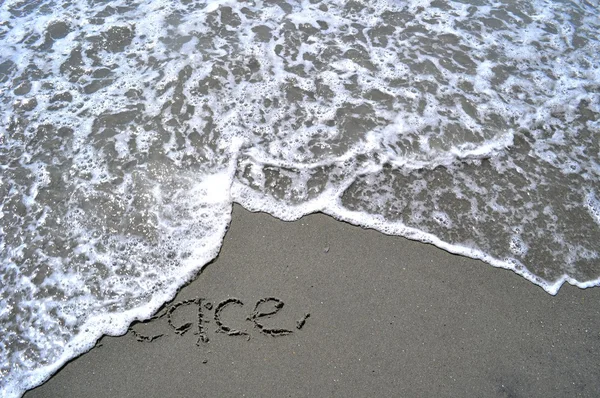 Vrede geschreven in het zand — Stockfoto