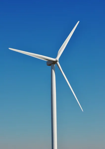 风力涡轮机 — 图库照片