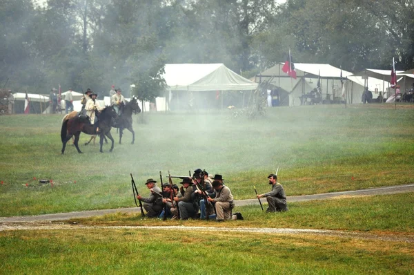 Civil War Enactment Battle — Stock Photo, Image