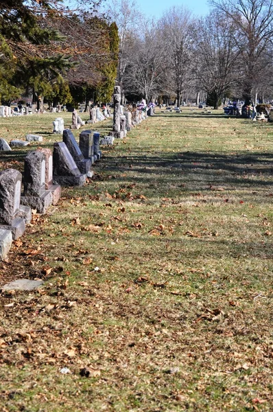 Кладовище надгробок фону — стокове фото