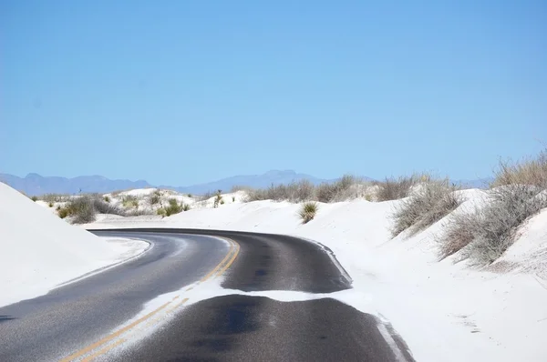 Strada di sabbia bianca — Foto Stock