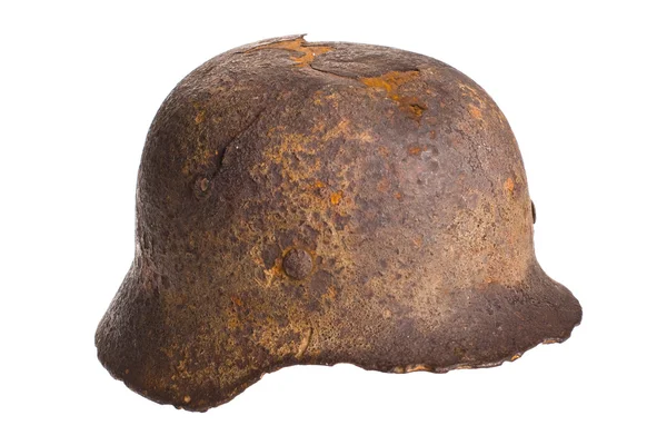Staré německé rezavé helma. — Stock fotografie