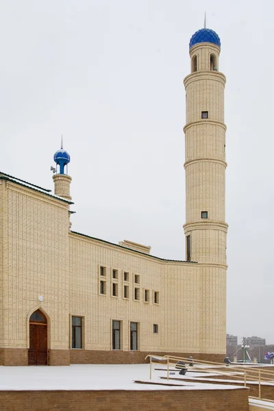 Asiatisch-islamisch-orthodoxe islamische Moschee. — Stockfoto