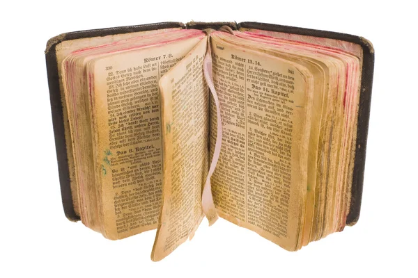 分離された古いアンティーク ヴィンテージ オープン聖書 — ストック写真