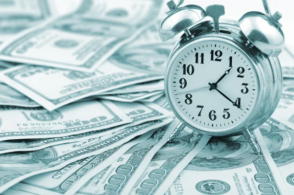 Tiempo - dinero. Concepto empresarial . —  Fotos de Stock