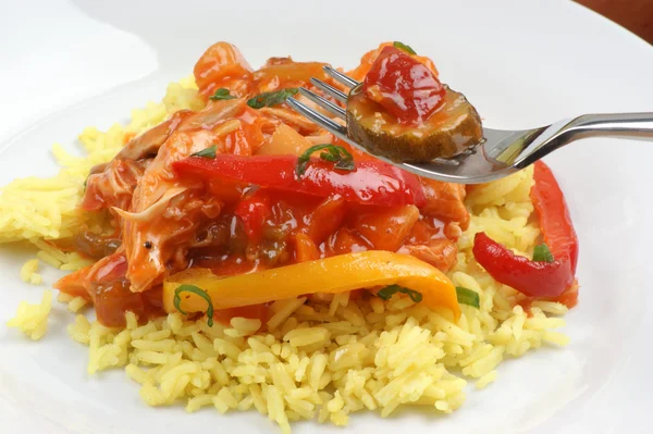 Rice with chicken and red paprika — Stock Photo, Image