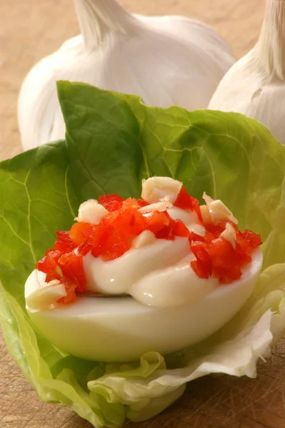 Spicy egg with organic salad — Stock Photo, Image