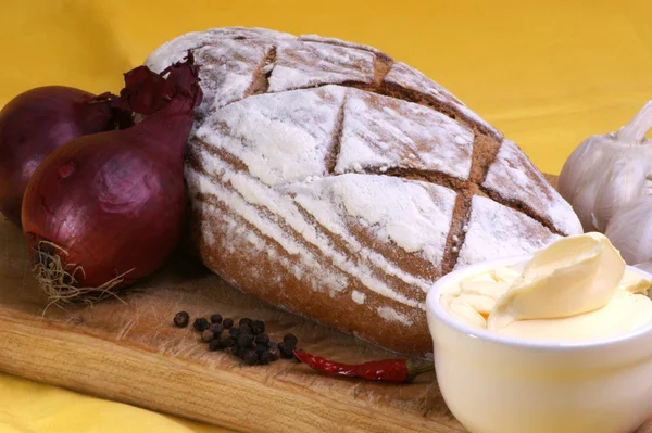 Pan con cebolla y mantequilla —  Fotos de Stock