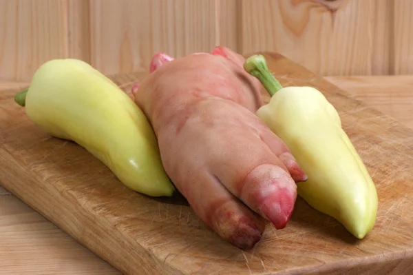 Trotter de porc și ardei galben — Fotografie, imagine de stoc