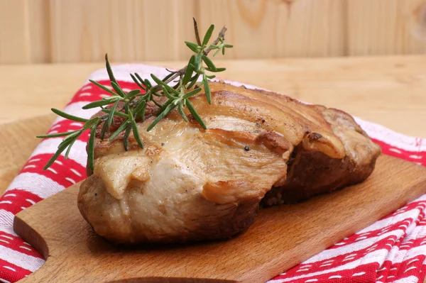 Carne di maiale arrosto e rosmarino — Foto Stock