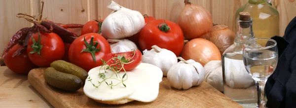 Bir dilim organik mozzarella peyniri — Stok fotoğraf