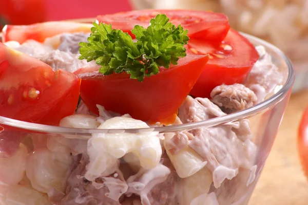 Органический салат с лапшой — стоковое фото